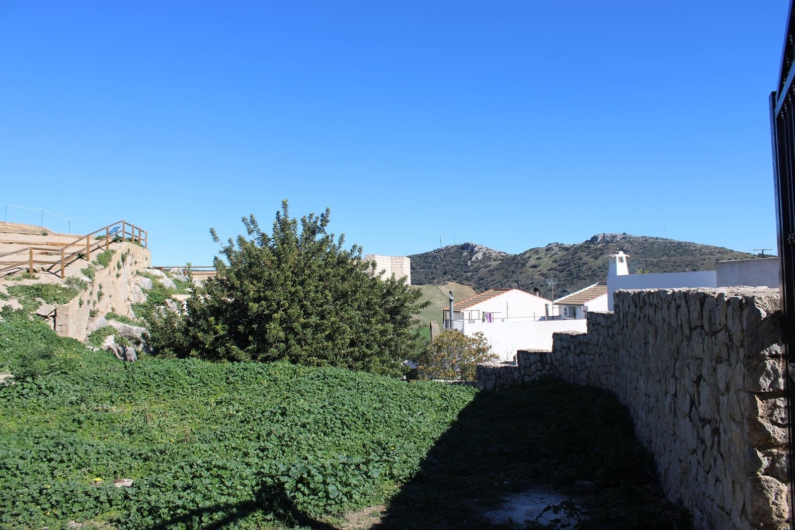 3 soveværelse Byhus til salg i Canete la Real - € 60.000 (Ref: 8920148)