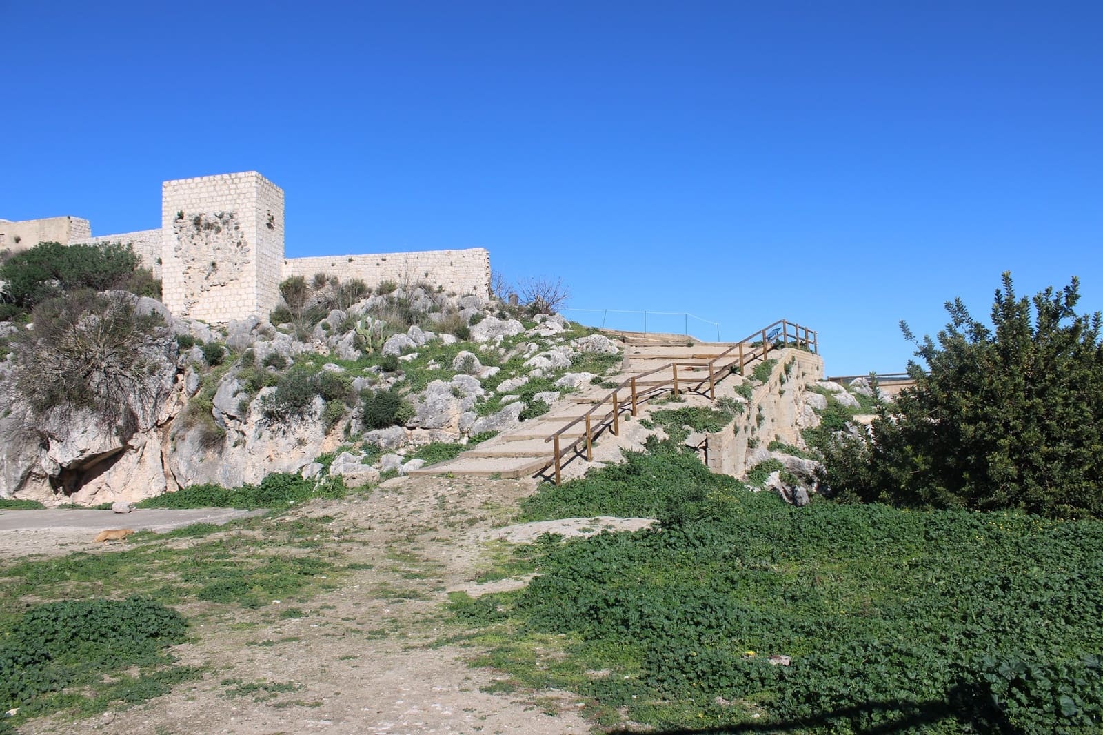 3 soveværelse Byhus til salg i Canete la Real - € 60.000 (Ref: 8920148)