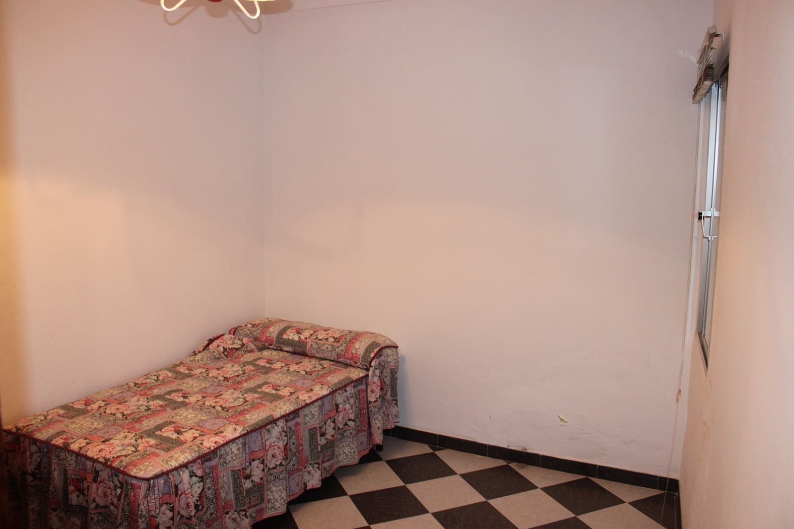 5 soverom Hus til salgs i Benaojan - € 96 000 (Ref: 8920158)