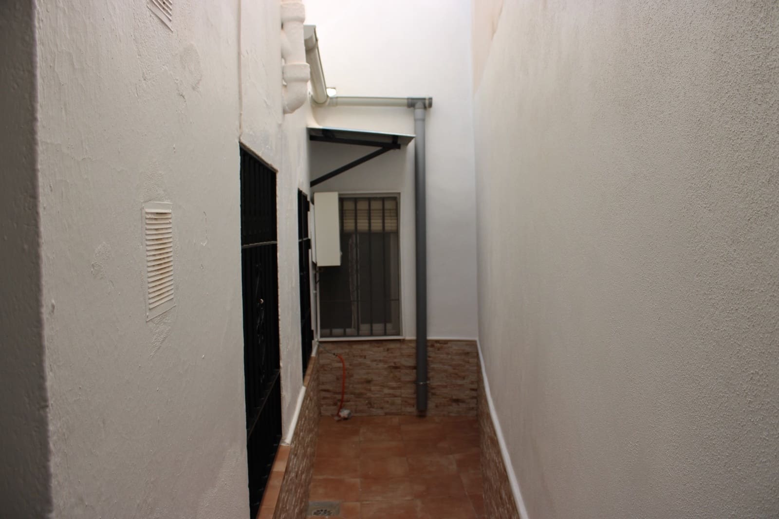 5 soverom Hus til salgs i Benaojan - € 96 000 (Ref: 8920158)