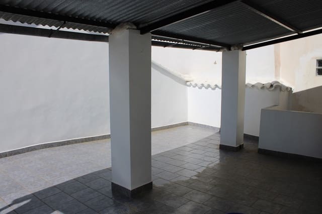 5 soveværelse Byhus til salg i Benaoján - € 96.000 (Ref: 8920158)