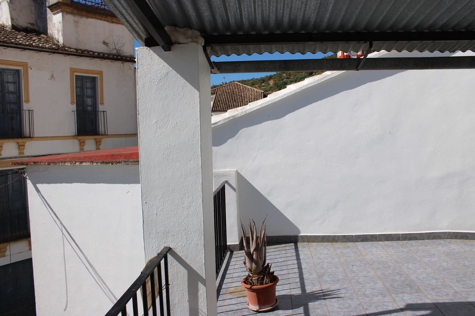 5 soverom Hus til salgs i Benaojan - € 96 000 (Ref: 8920158)