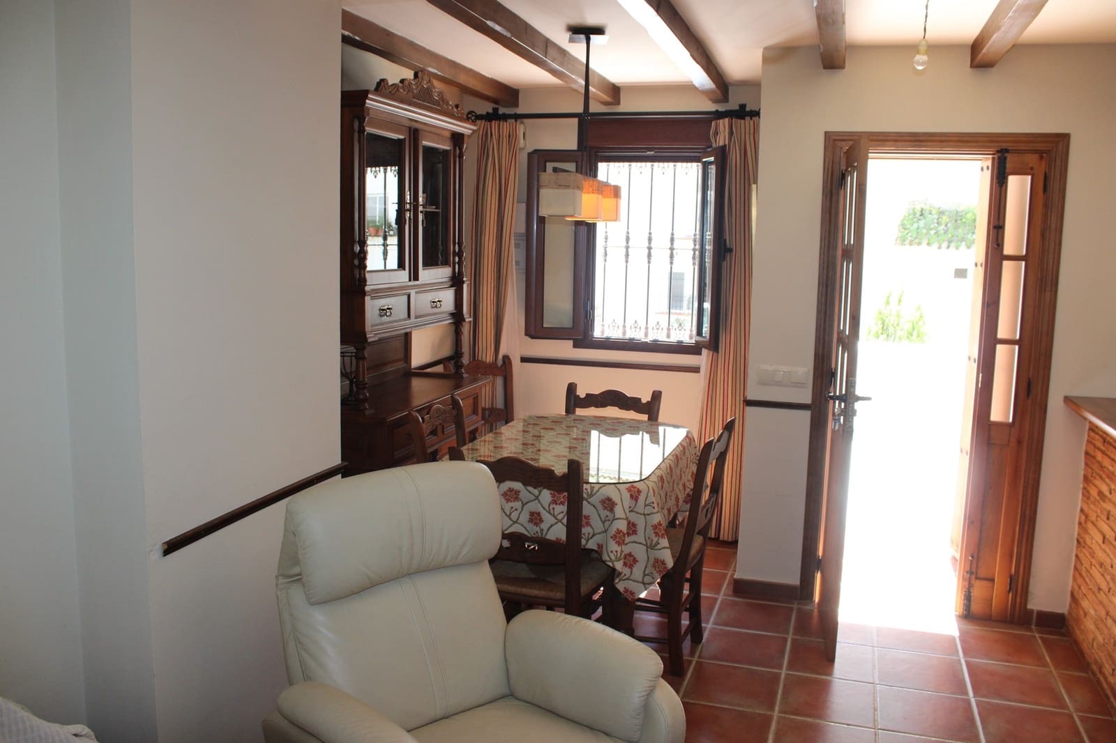 3 bedroom Townhouse for sale in Setenil de las Bodegas - € 120,000 (Ref: 8920161)