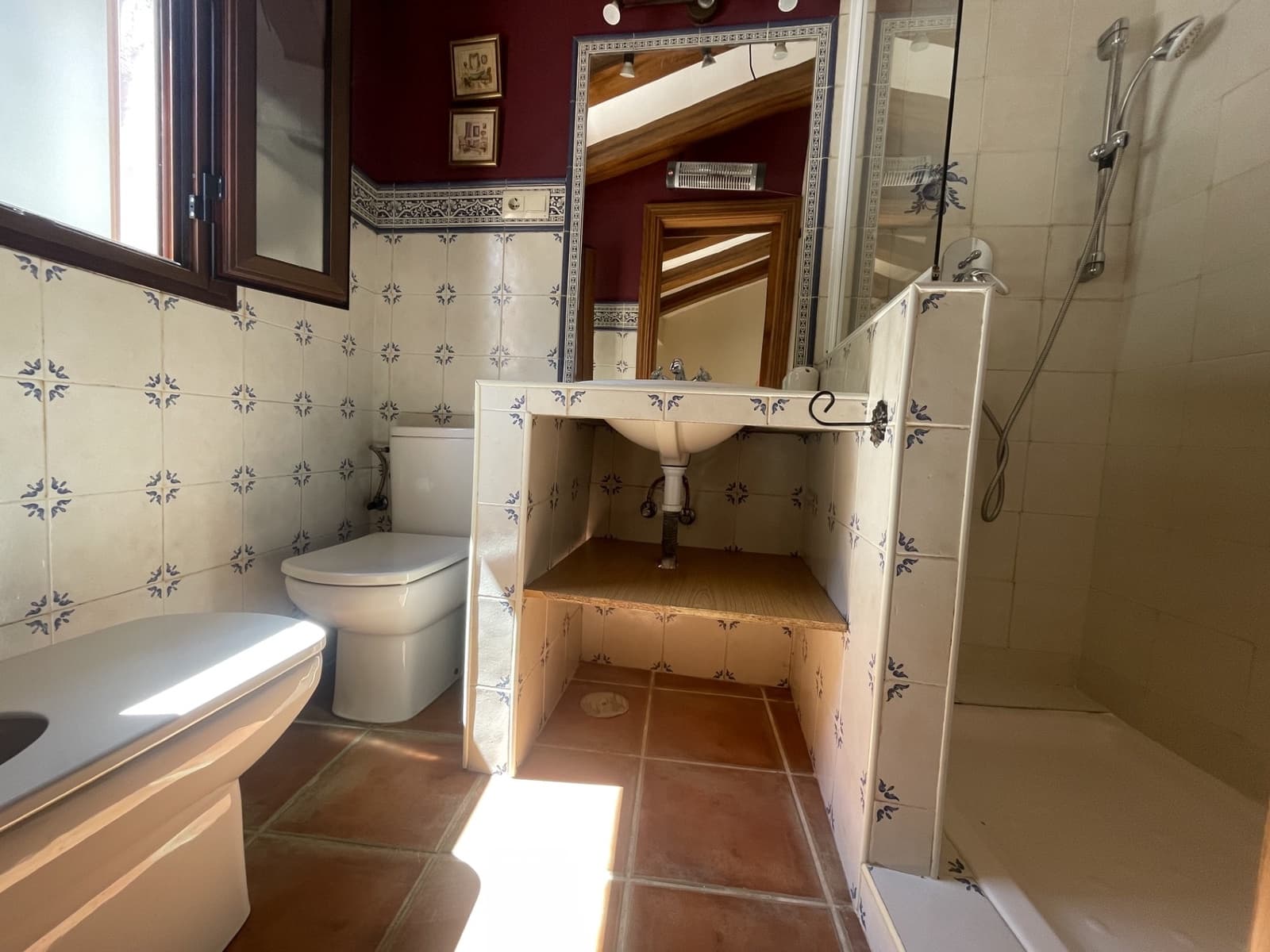 3 bedroom Townhouse for sale in Setenil de las Bodegas - € 120,000 (Ref: 8920161)