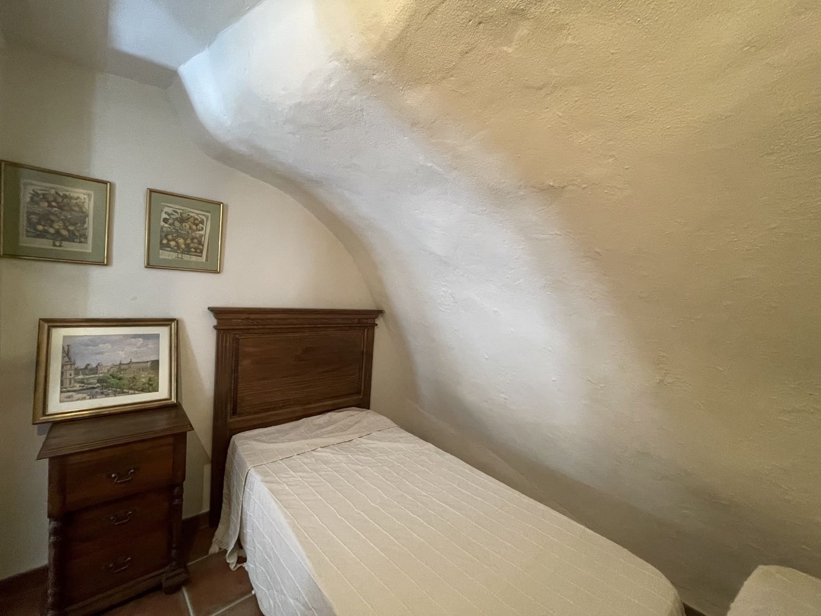 3 bedroom Townhouse for sale in Setenil de las Bodegas - € 120,000 (Ref: 8920161)