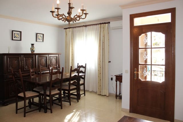 4 sypialnia Dom na sprzedaż w El Gastor - 130 000 € (Ref: 8940185)