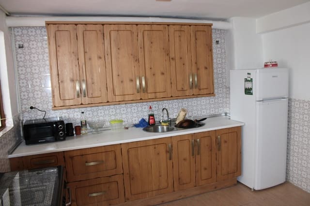 5 soveværelse Byhus til salg i Grazalema - € 155.000 (Ref: 8940187)