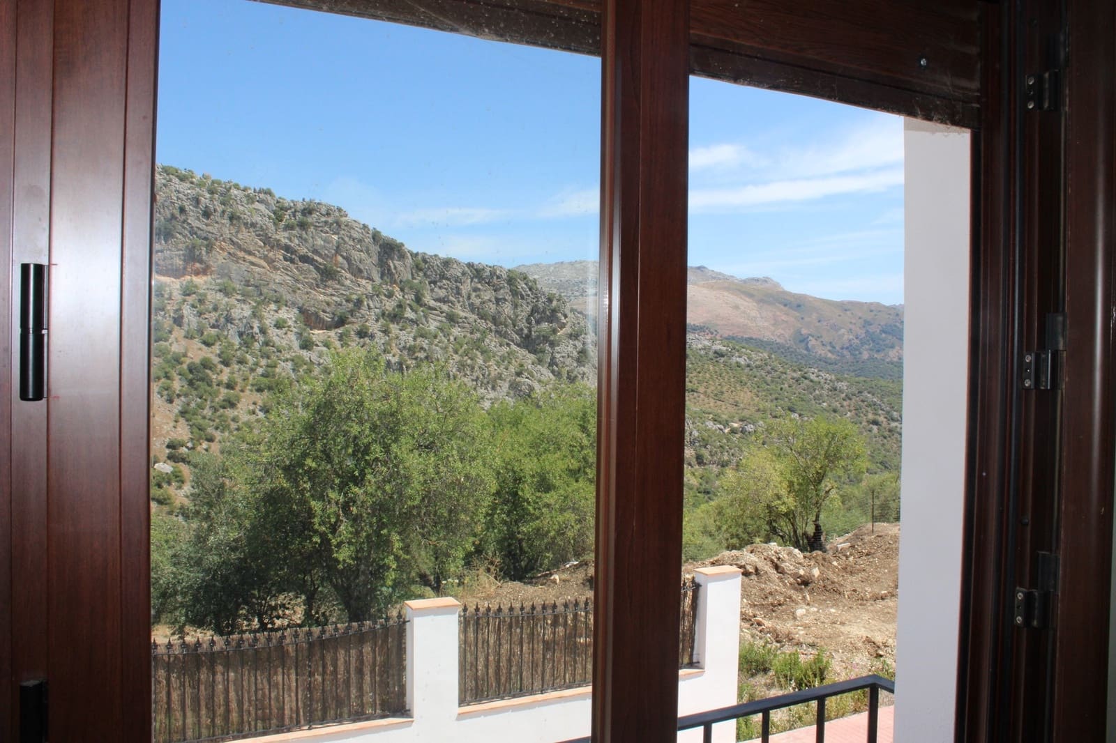 3 soveværelse Byhus til salg i Montejaque med swimmingpool - € 160.000 (Ref: 8940189)