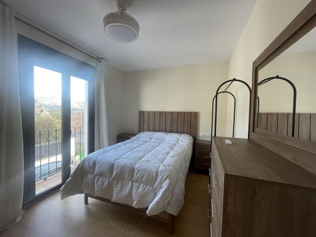 3 makuuhuone Omakotitalo myytävänä paikassa Montejaque mukana uima-altaan - 160 000 € (Ref: 8940189)