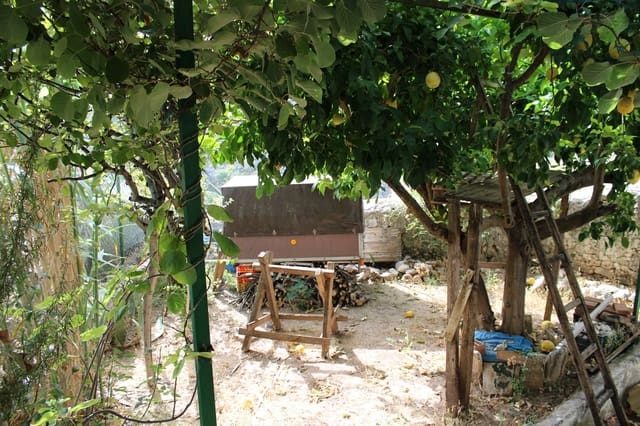 4 soveværelse Finca/Landehus til salg i Benaoján - € 165.000 (Ref: 8940190)