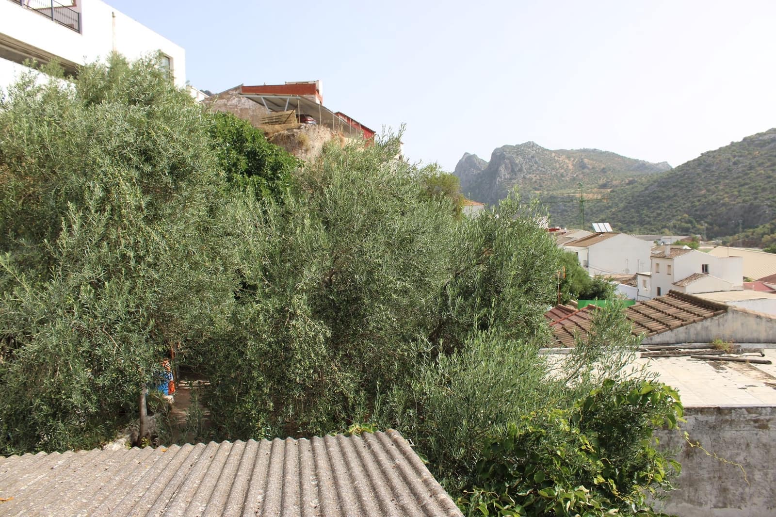 4 soveværelse Finca/Landehus til salg i Benaojan - € 165.000 (Ref: 8940190)