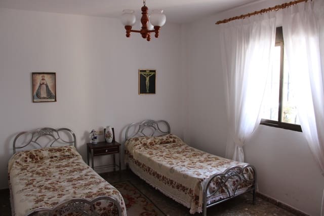 4 makuuhuone Omakotitalo myytävänä paikassa Montejaque - 190 000 € (Ref: 8940194)