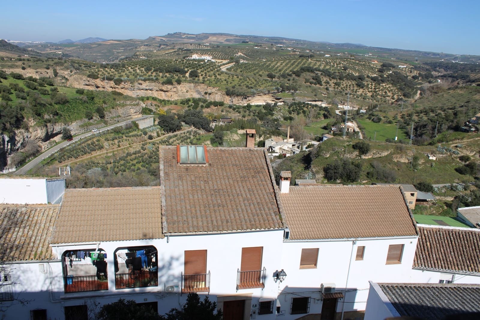 6 sypialnia Dom na sprzedaż w Setenil de las Bodegas - 203 000 € (Ref: 8940198)