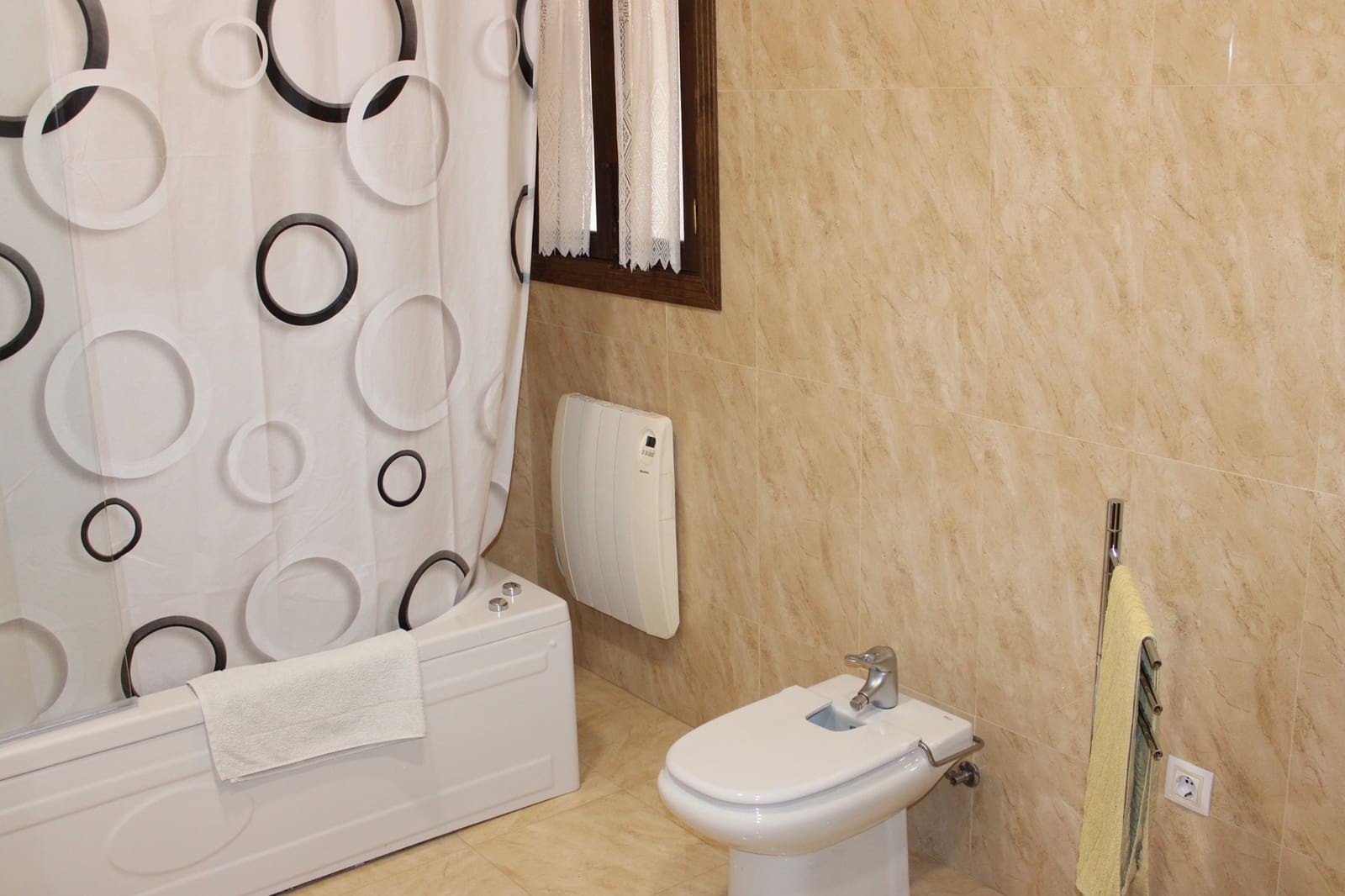 6 sypialnia Dom na sprzedaż w Setenil de las Bodegas - 203 000 € (Ref: 8940198)