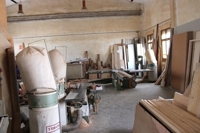 Business for sale in El Gastor - € 220,000 (Ref: 8940201)