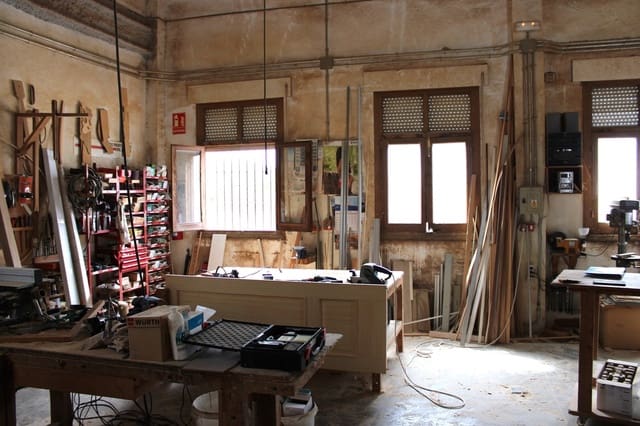 Business for sale in El Gastor - € 220,000 (Ref: 8940201)