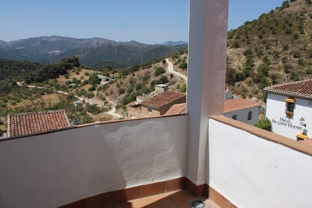 3 bedroom Townhouse for sale in Alpandeire - € 195,000 (Ref: 8940202)