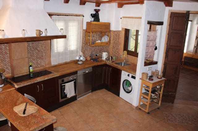 3 bedroom Townhouse for sale in Alpandeire - € 195,000 (Ref: 8940202)