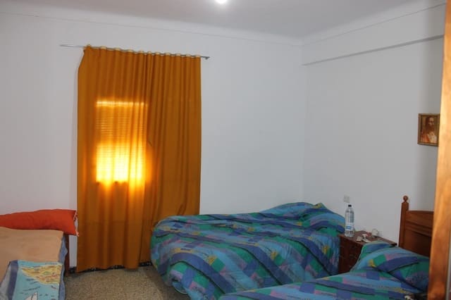 2 soveværelse Finca/Landehus til salg i Cortes de la Frontera med swimmingpool - € 240.000 (Ref: 8940205)