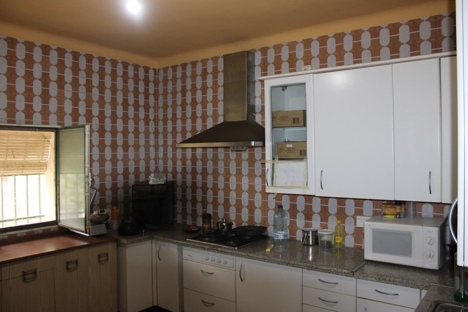 2 soveværelse Finca/Landehus til salg i Cortes de la Frontera med swimmingpool - € 240.000 (Ref: 8940205)