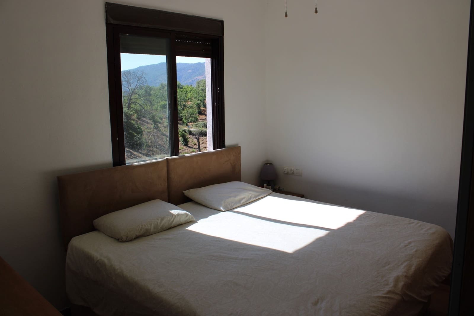 3 soveværelse Finca/Landehus til salg i Juzcar med swimmingpool - € 280.000 (Ref: 8940209)