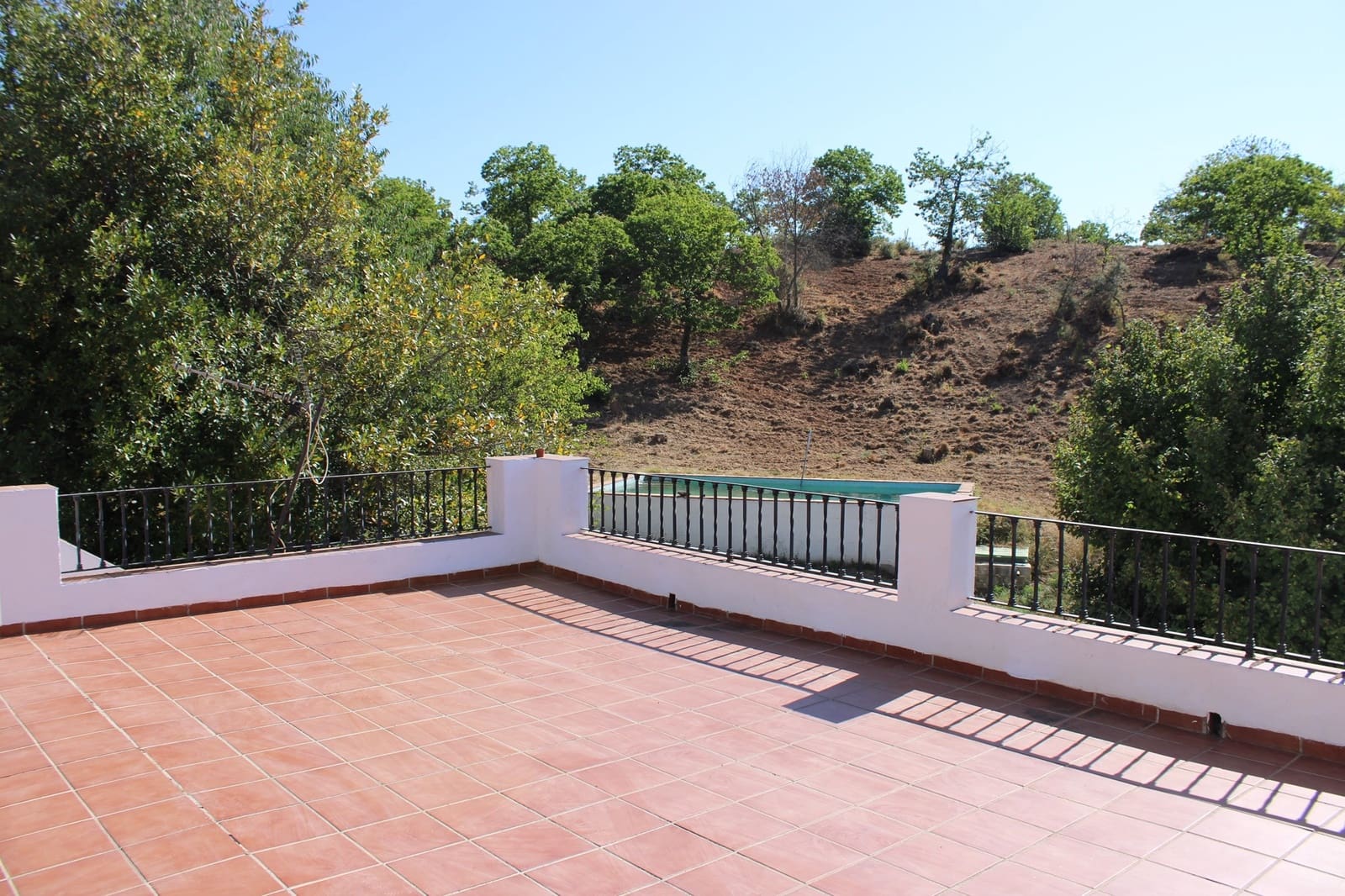 3 soveværelse Finca/Landehus til salg i Juzcar med swimmingpool - € 280.000 (Ref: 8940209)