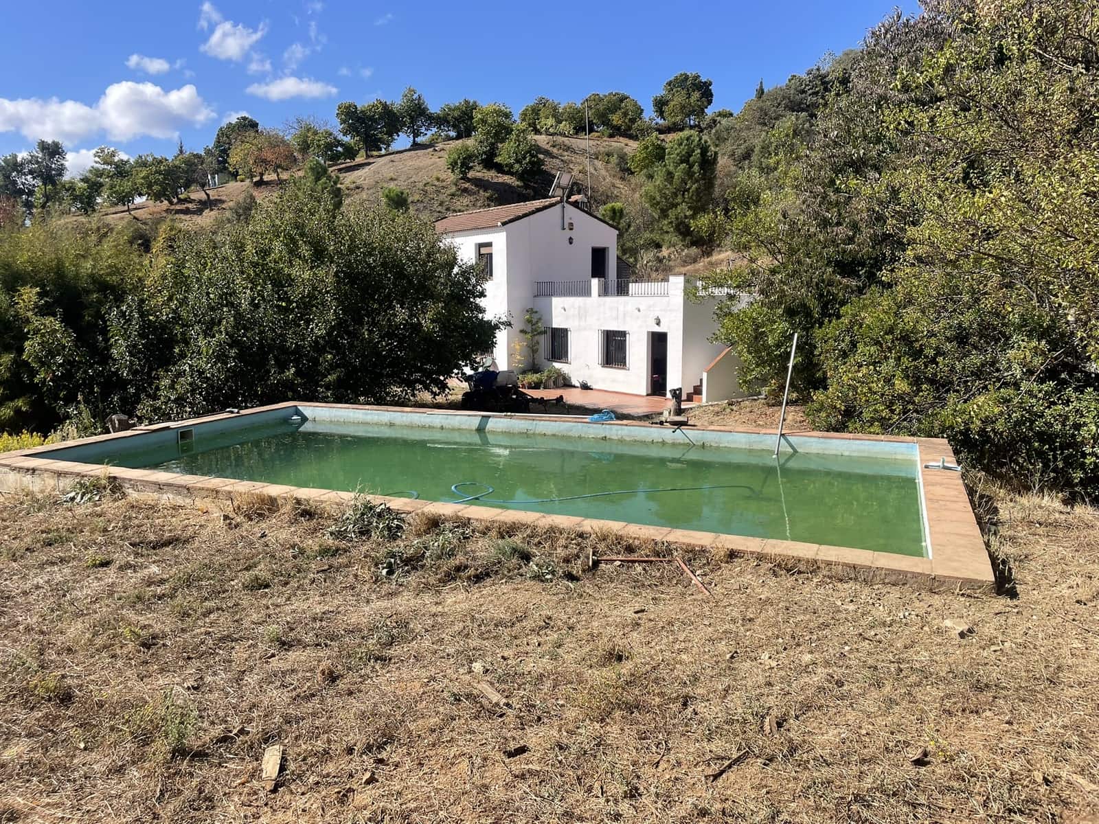 3 soveværelse Finca/Landehus til salg i Juzcar med swimmingpool - € 280.000 (Ref: 8940209)