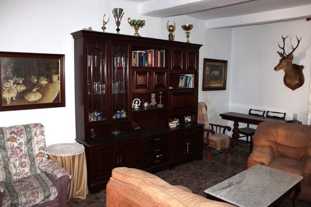 10 soveværelse Byhus til salg i Ronda - € 280.000 (Ref: 8940211)