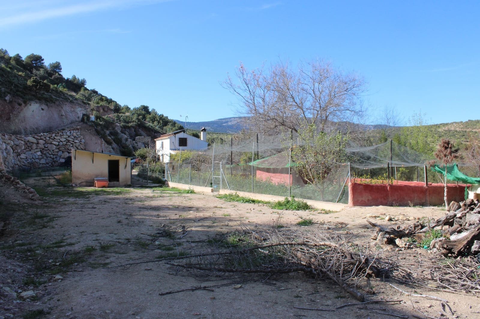 5 soveværelse Finca/Landehus til salg i El Burgo med swimmingpool - € 250.000 (Ref: 8940214)