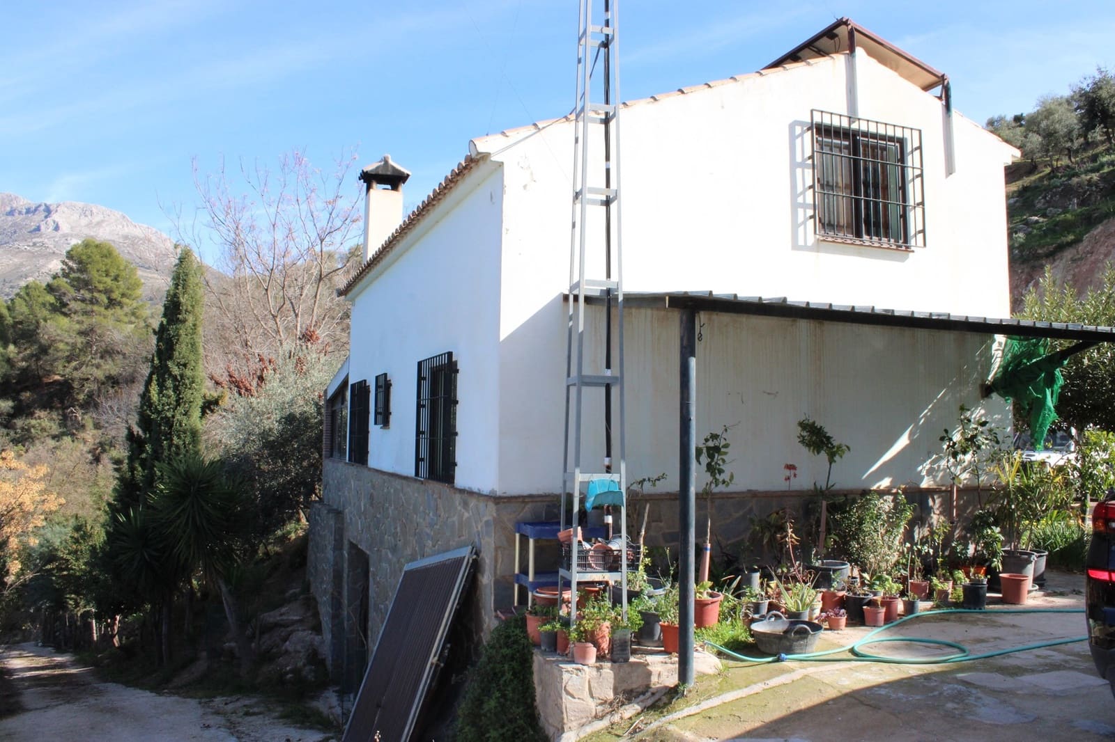 5 soveværelse Finca/Landehus til salg i El Burgo med swimmingpool - € 250.000 (Ref: 8940214)