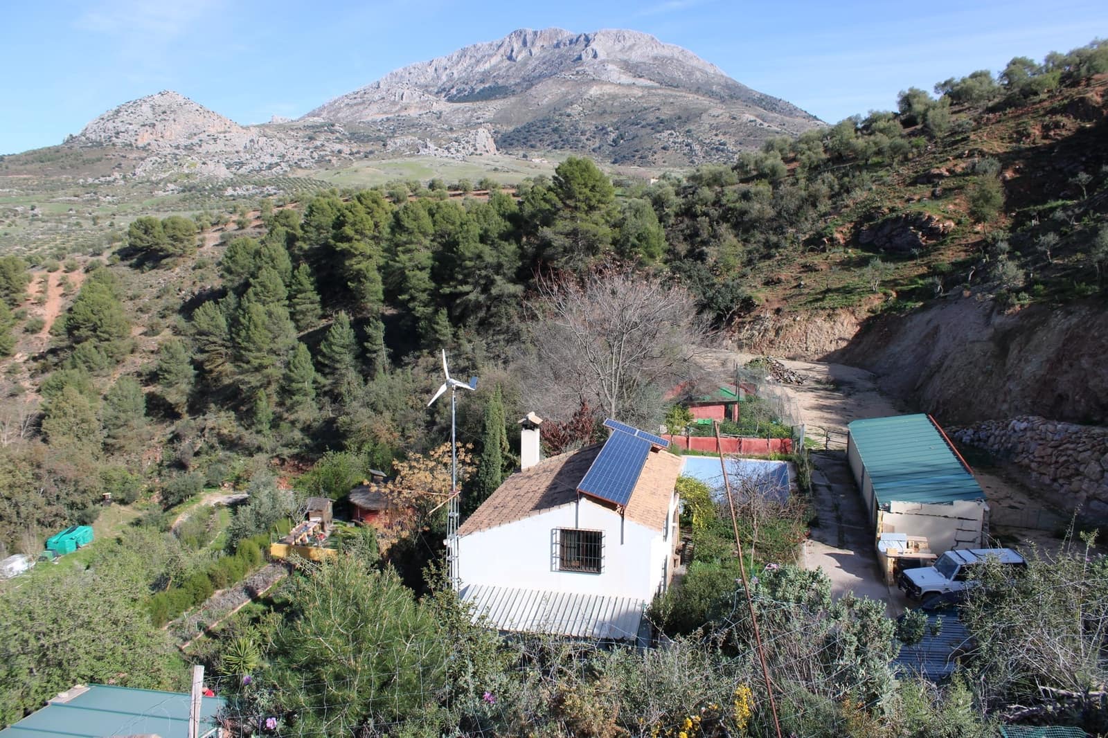 5 soveværelse Finca/Landehus til salg i El Burgo med swimmingpool - € 250.000 (Ref: 8940214)