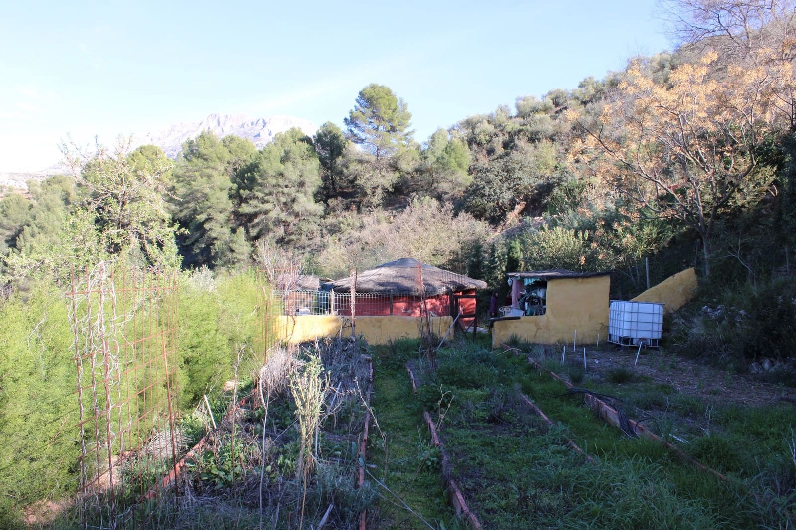 5 soveværelse Finca/Landehus til salg i El Burgo med swimmingpool - € 250.000 (Ref: 8940214)