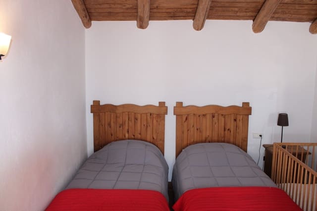 5 bedroom Townhouse for sale in Alpandeire - € 375,000 (Ref: 8940220)