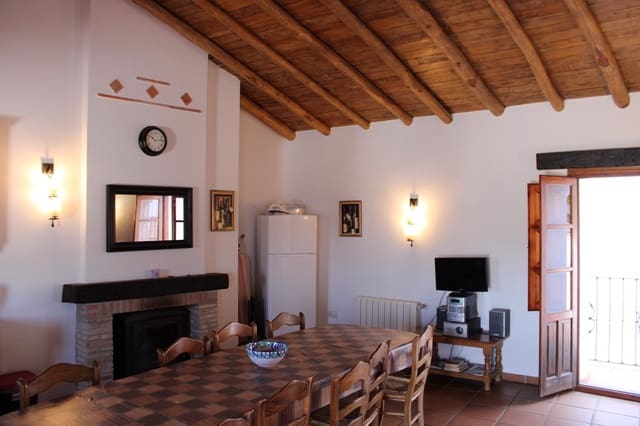 5 bedroom Townhouse for sale in Alpandeire - € 375,000 (Ref: 8940220)