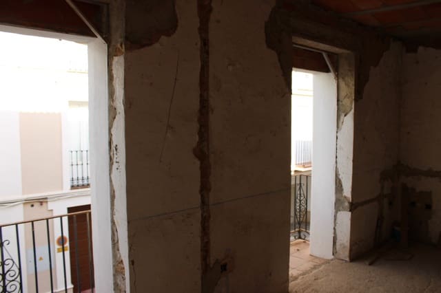 4 soveværelse Byhus til salg i Ronda - € 395.000 (Ref: 8940222)