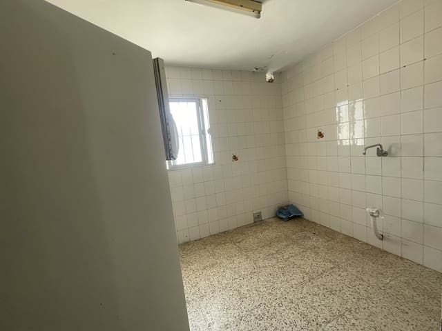 3 bedroom Apartment for sale in Bornos - € 58,000 (Ref: 8982874)