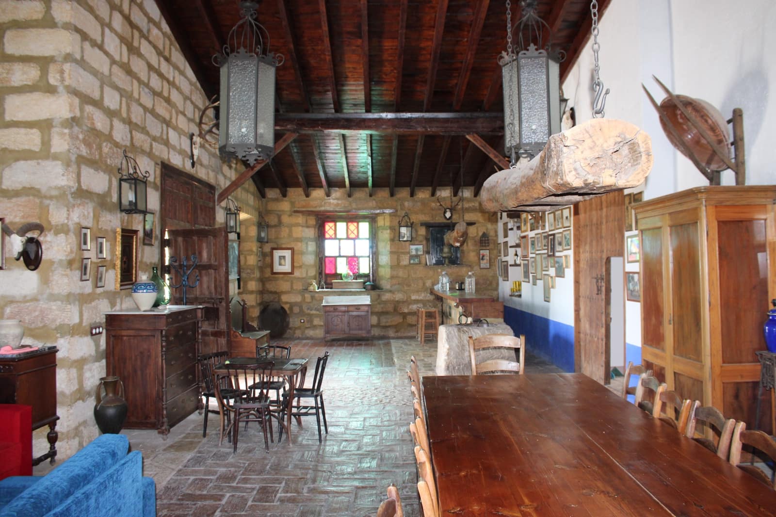 13 soveværelse Finca/Landehus til salg i Moron de la Frontera - € 4.800.000 (Ref: 9008335)