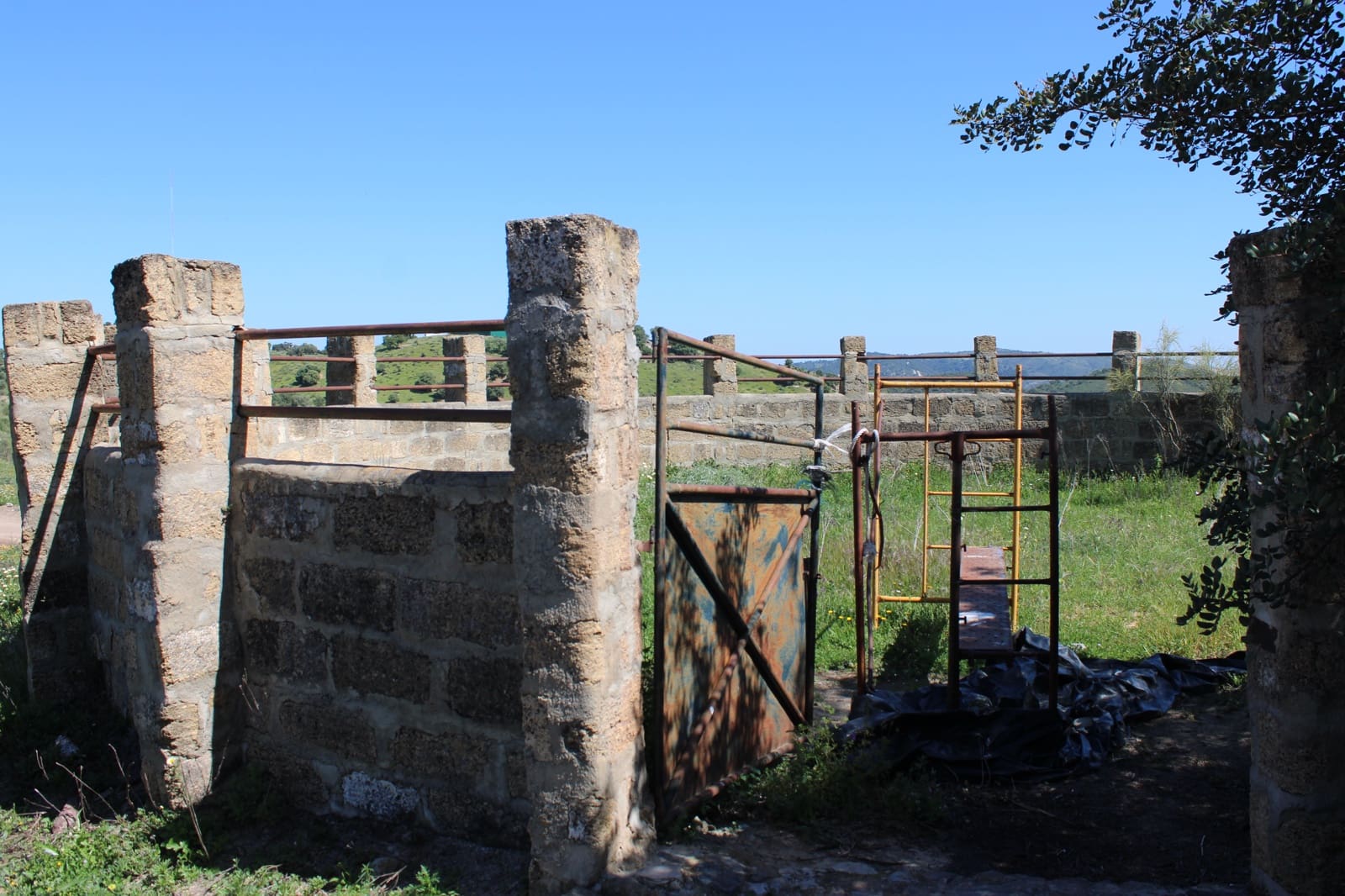 13 soveværelse Finca/Landehus til salg i Moron de la Frontera - € 4.800.000 (Ref: 9008335)