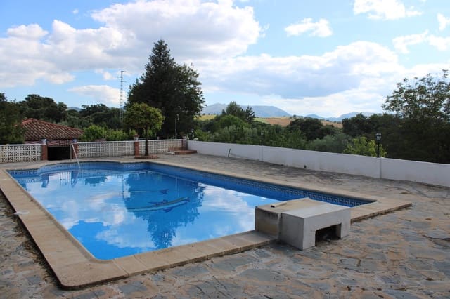 5 soverom Finca/Herregård til salgs i Ronda med svømmebasseng - € 450 000 (Ref: 9022215)