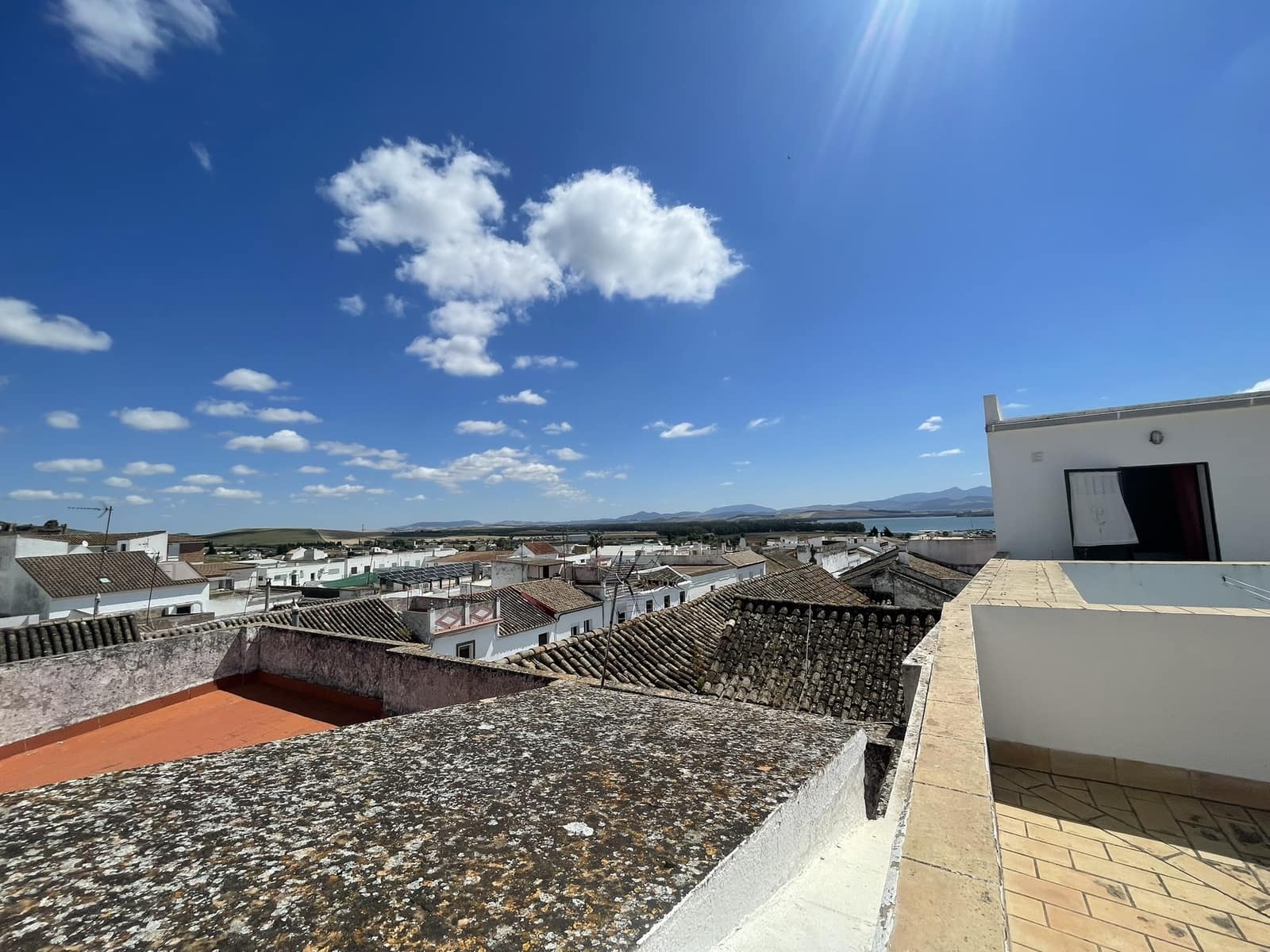 8 soveværelse Byhus til salg i Bornos - € 275.000 (Ref: 9041340)