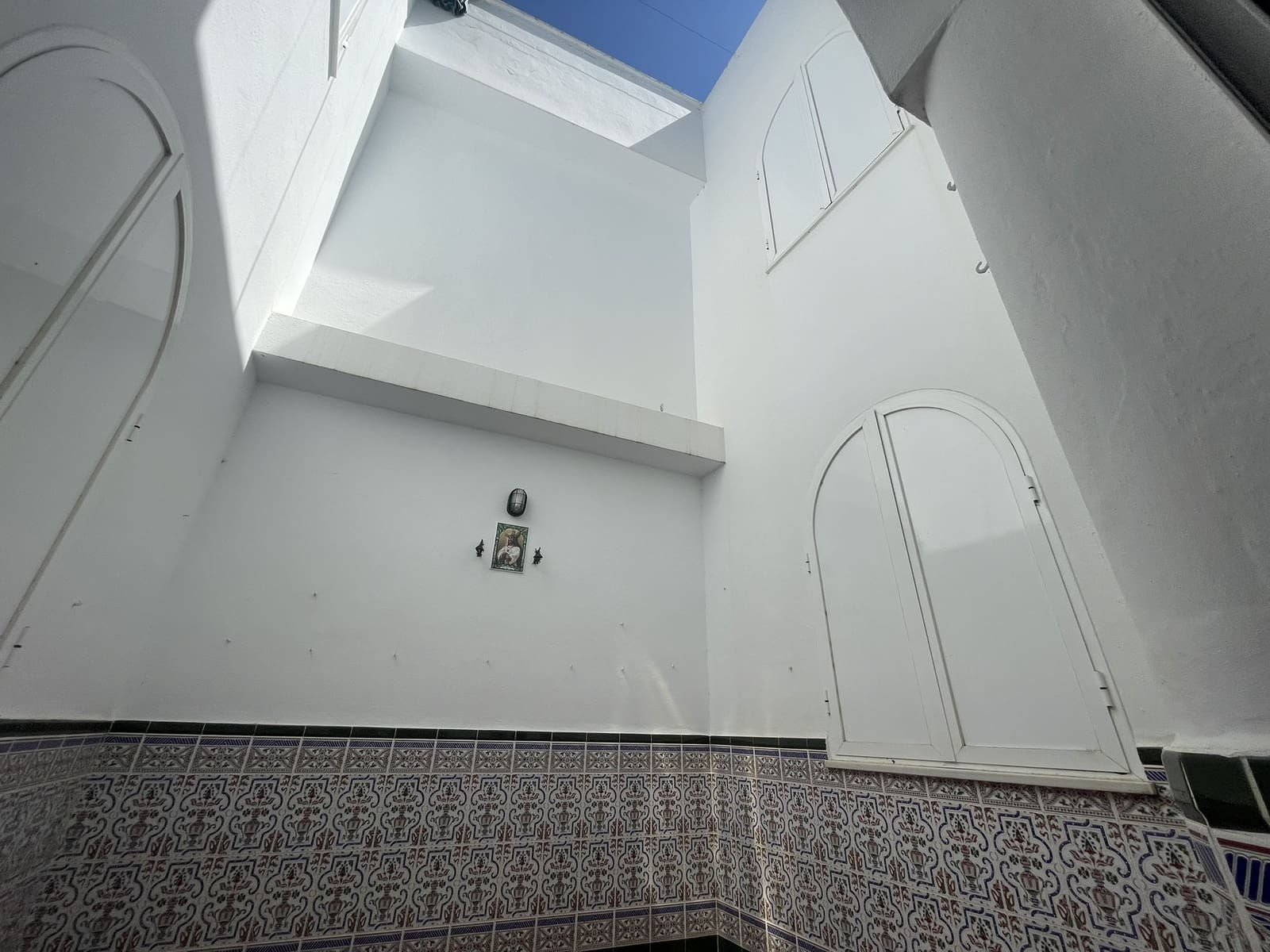 8 soveværelse Byhus til salg i Bornos - € 275.000 (Ref: 9041340)