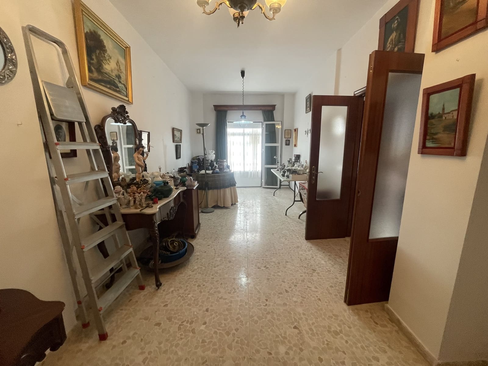 8 soveværelse Byhus til salg i Bornos - € 275.000 (Ref: 9041340)