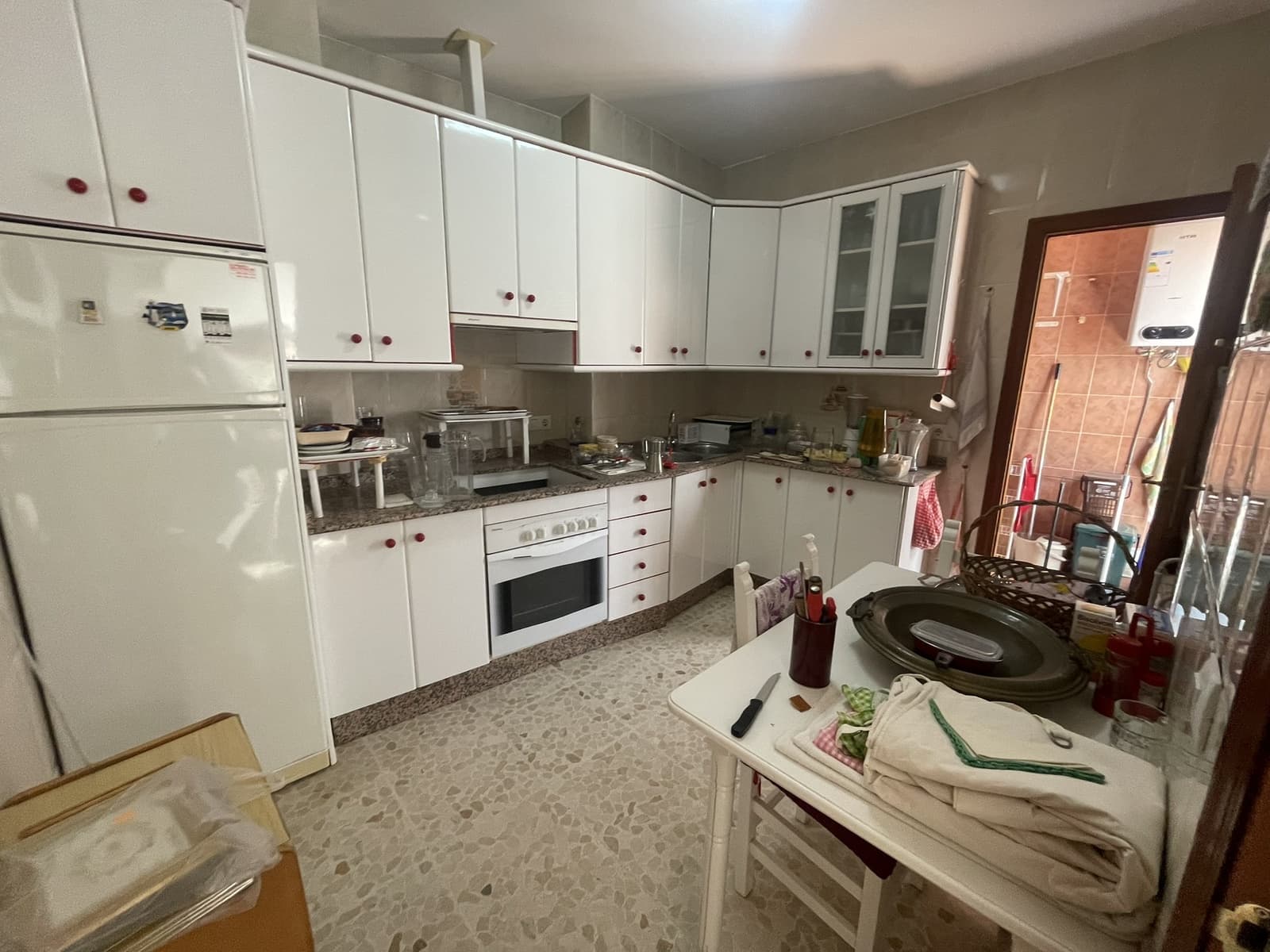 8 soveværelse Byhus til salg i Bornos - € 275.000 (Ref: 9041340)