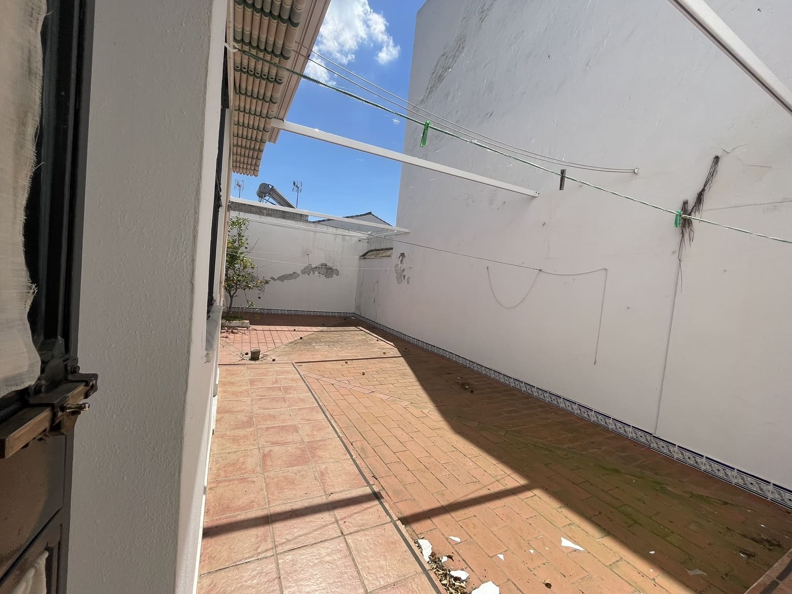 8 soveværelse Byhus til salg i Bornos - € 275.000 (Ref: 9041340)