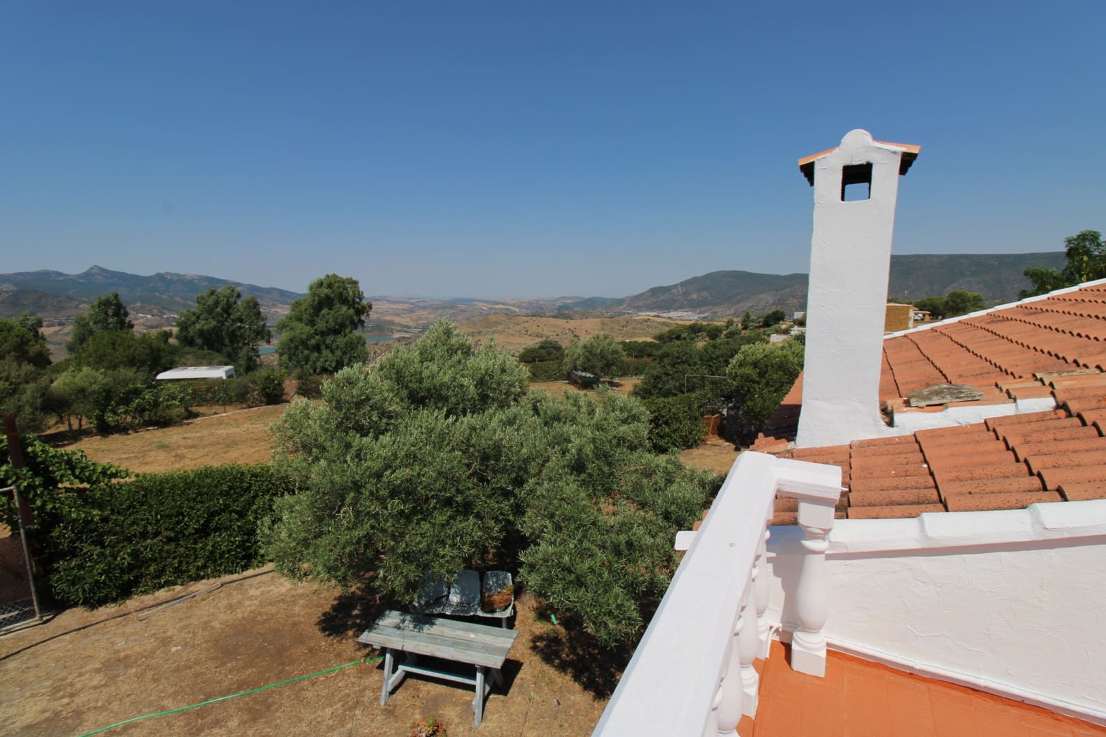 6 soveværelse Finca/Landehus til salg i El Gastor med swimmingpool - € 485.000 (Ref: 9107277)