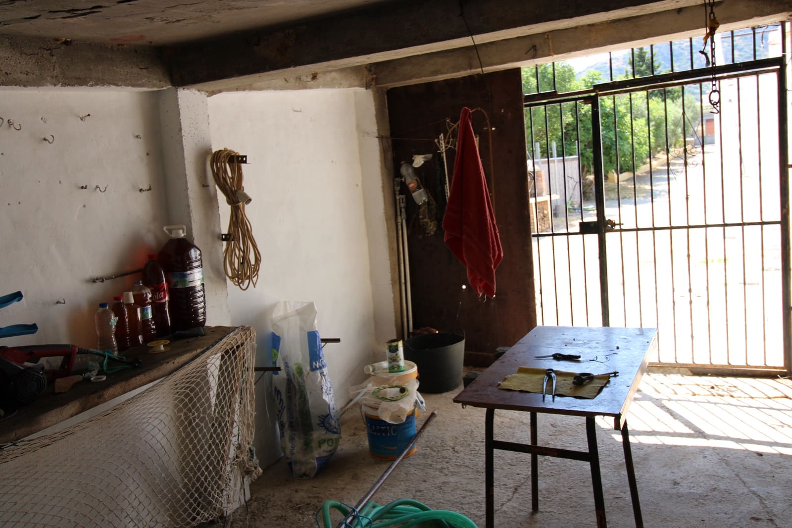 6 soveværelse Finca/Landehus til salg i El Gastor med swimmingpool - € 485.000 (Ref: 9107277)