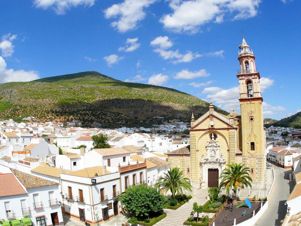 6 soveværelse Lejlighed til salg i Algodonales - € 140.000 (Ref: 9135141)