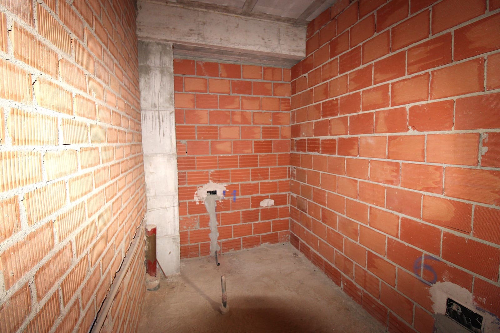 6 soveværelse Lejlighed til salg i Algodonales - € 140.000 (Ref: 9135141)