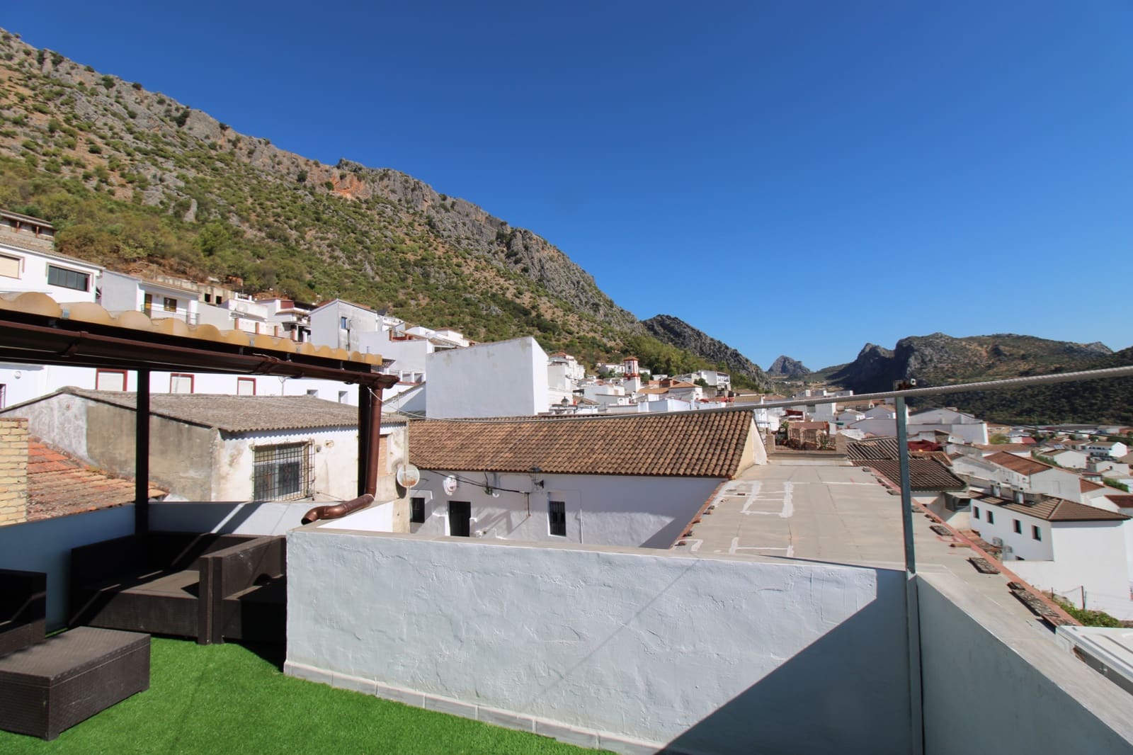 3 soveværelse Byhus til salg i Benaojan - € 140.000 (Ref: 9265059)