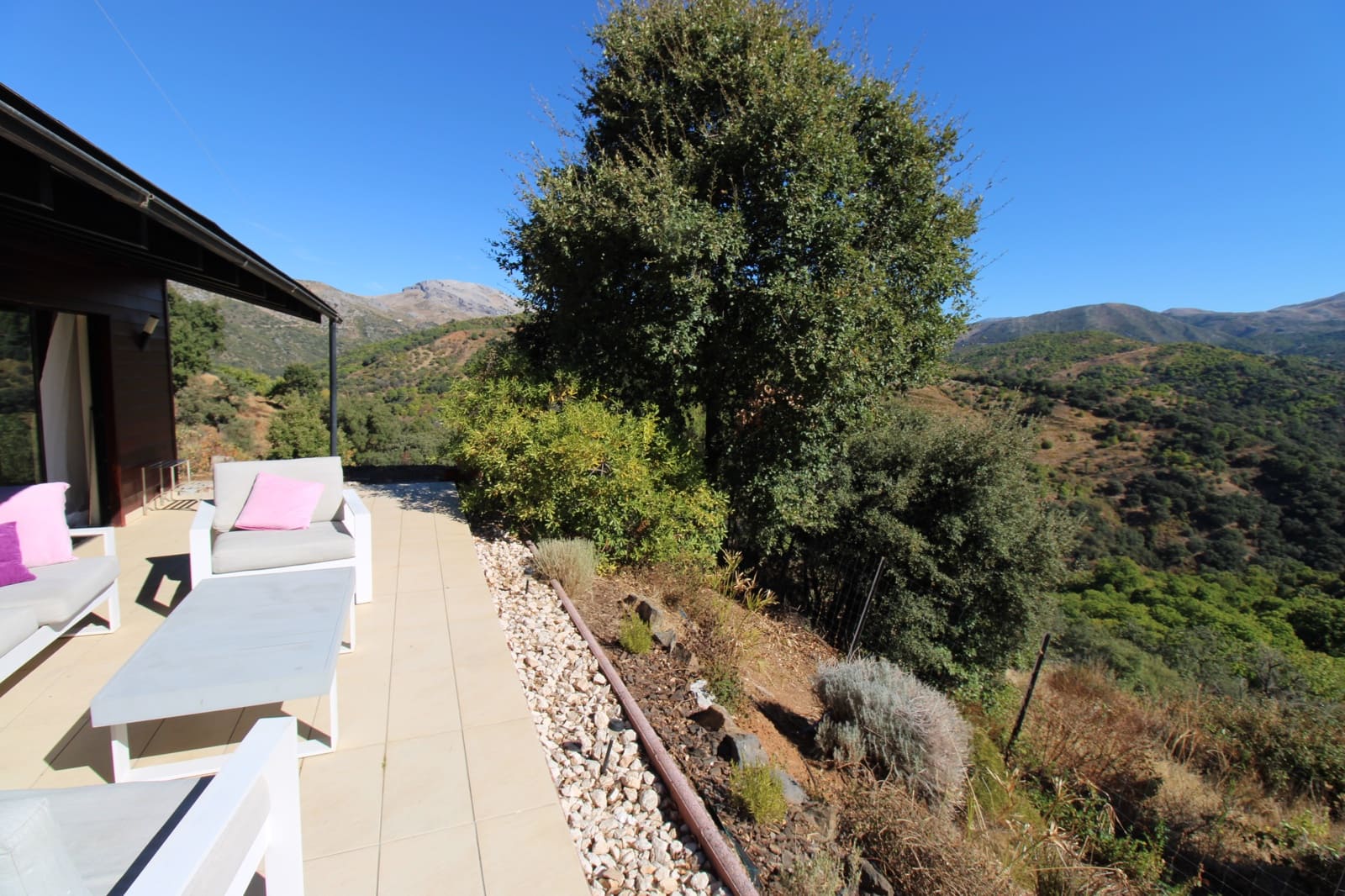 2 sovrum Finca/Hus på landet till salu i Juzcar - 180 000 € (Ref: 9360493)